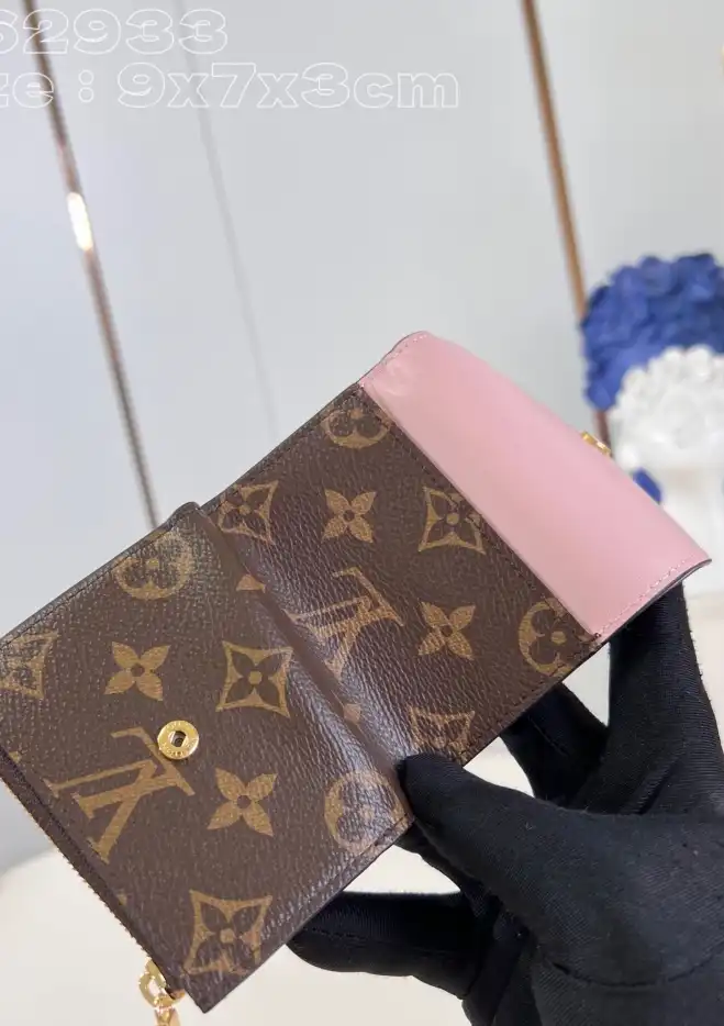 LV Wallets 4206A-1242
