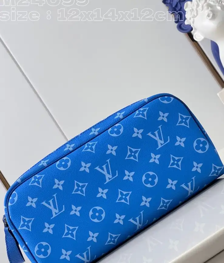 LV Wallets 4206A-1246