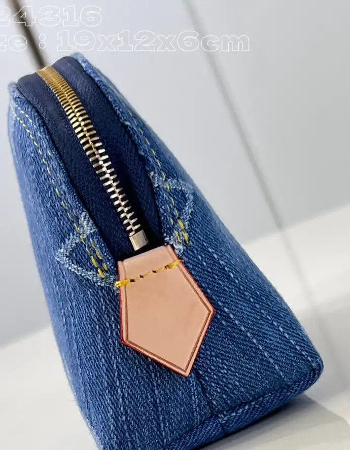 LV Wallets 4206A-1259