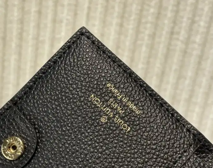 LV Wallets 4206A-2654