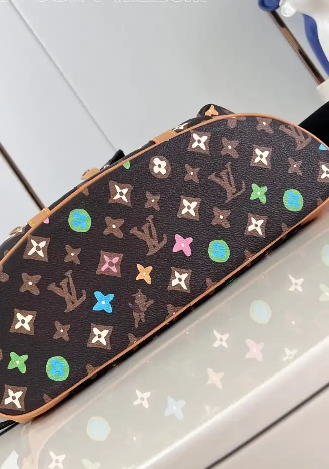 LV Backpacks 4206A-3481