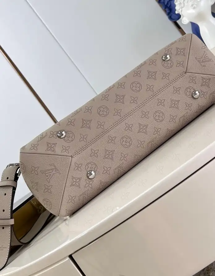 LV Satchel bags 4206A-3519