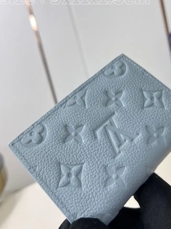 LV Wallets 4206A-3528