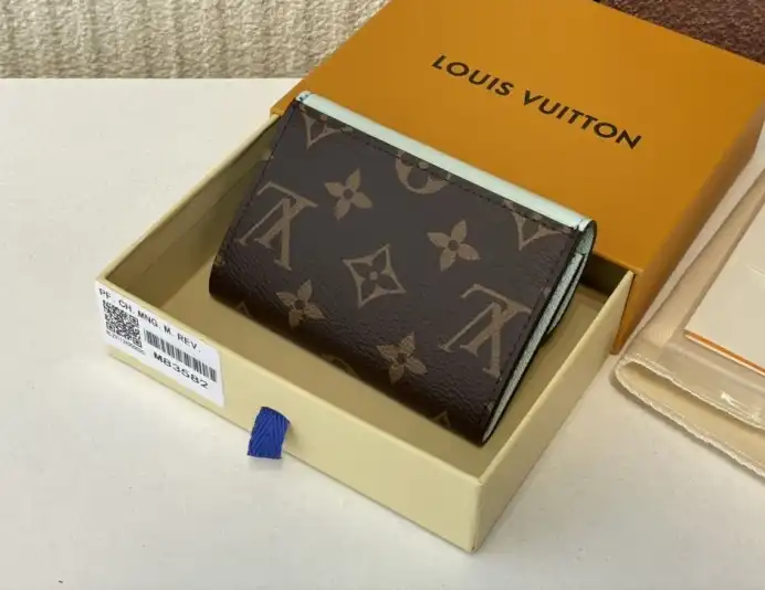 LV Wallets 4206A-4282