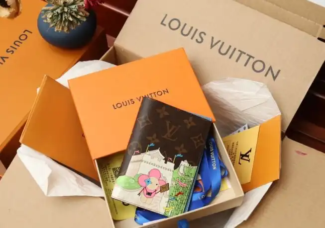 LV Wallets 4206A-4705