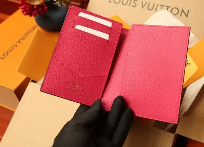 LV Wallets 4206A-4706