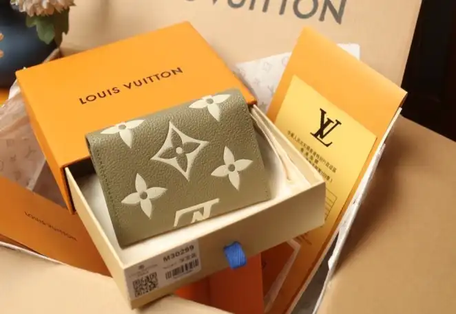 LV Wallets 4206A-4720