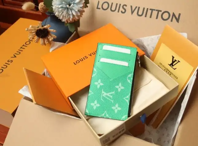LV Wallets 4206A-4728