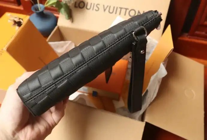 LV Wallets 4206A-4739