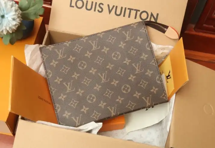 LV Wallets 4206A-4740