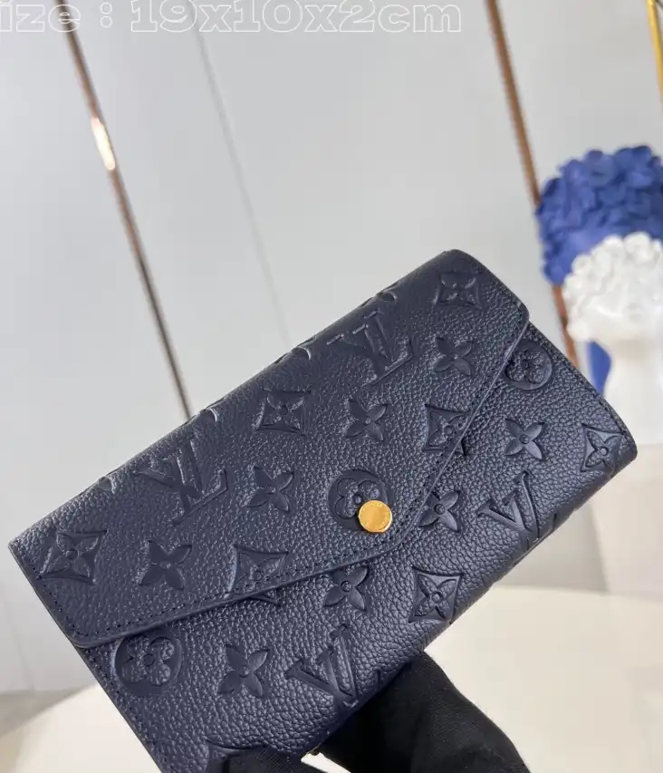 LV Wallets 4206A-4806