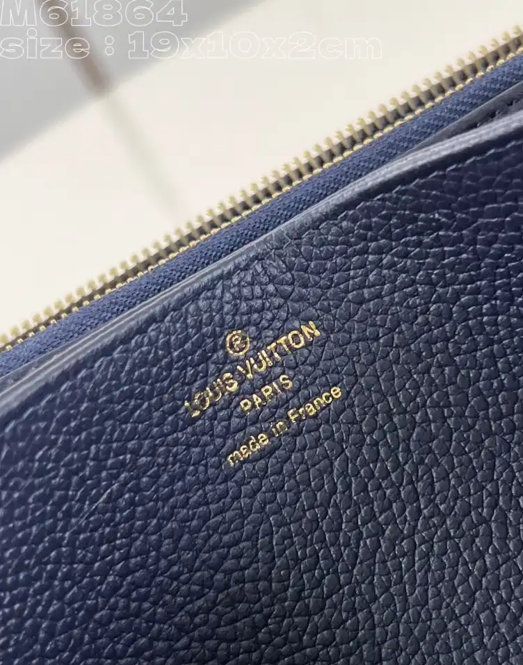 LV Wallets 4206A-4809
