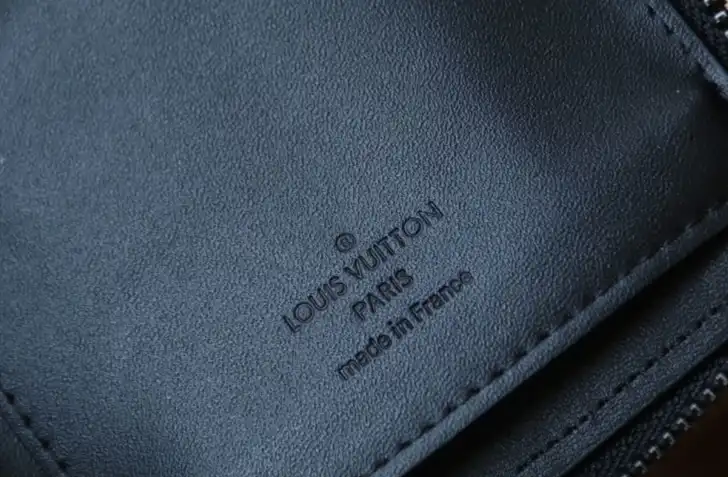 LV Wallets 4206A-6239