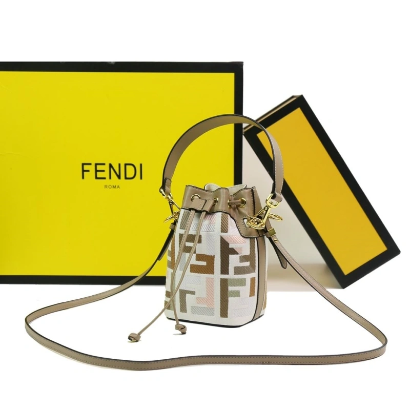 F**di bucket bags 4220a-0320