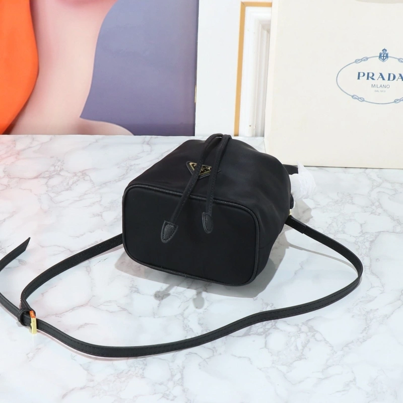 Pra*a bucket bags 4220a-0407