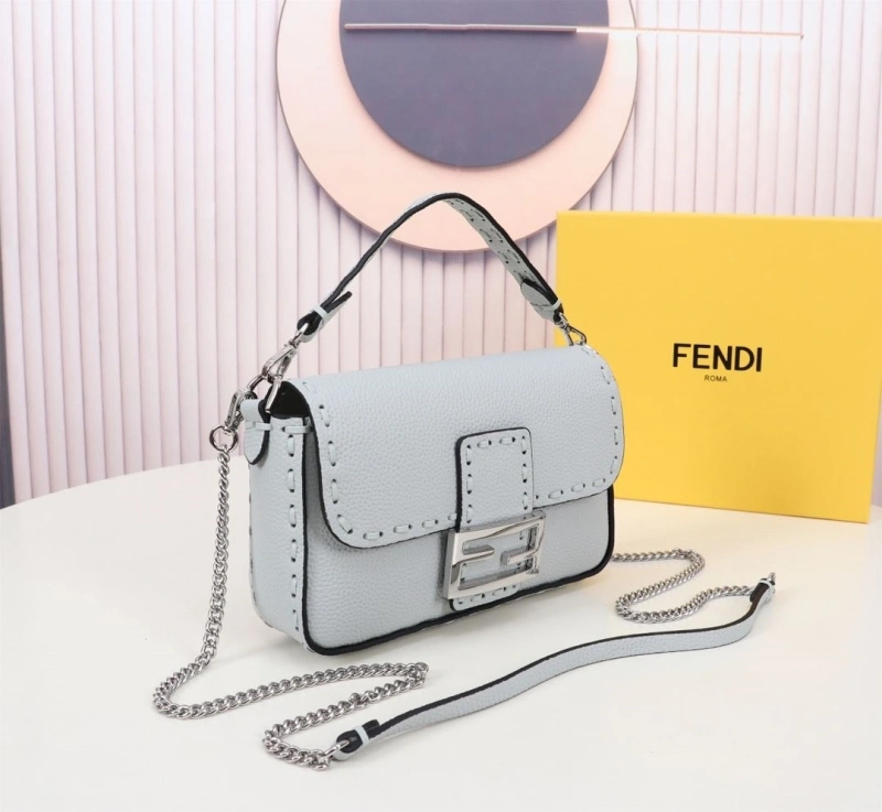 F**di top handle bags 4220a-0672