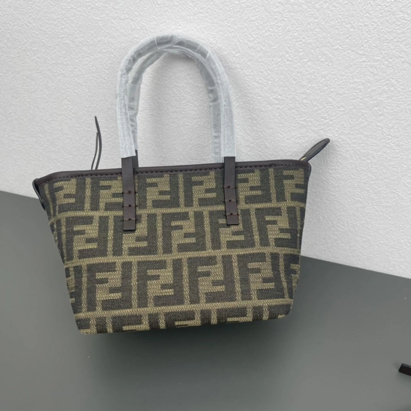F**di shopping bags 4220a-0697