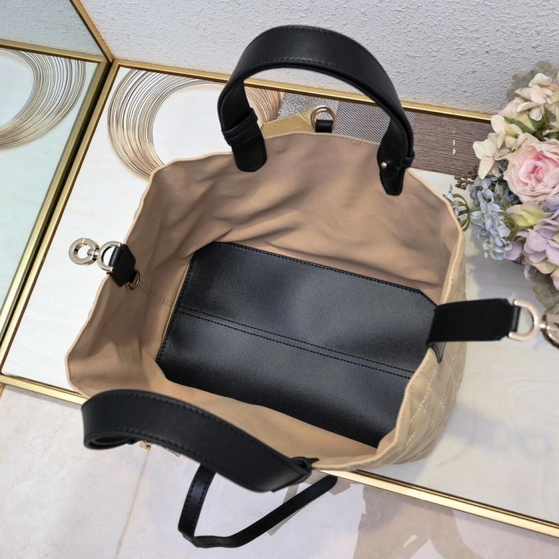 D10r top handle bags 4220d-0097