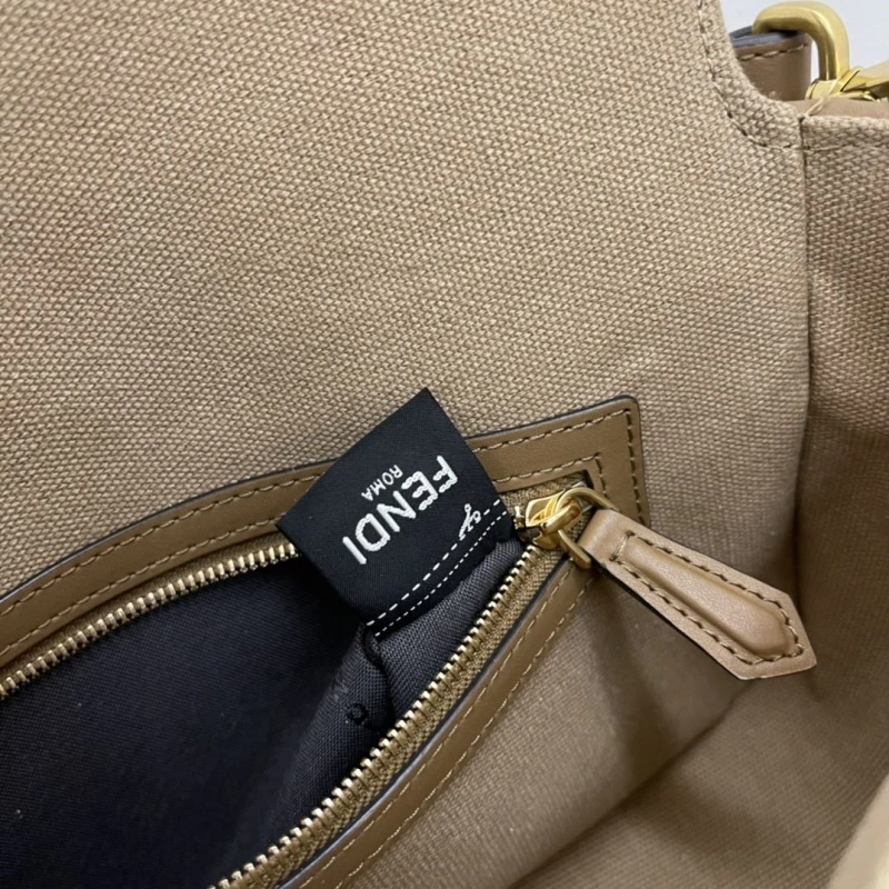 F**di baguette bags 4222c-0142