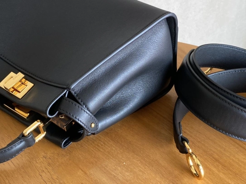 F**di top handle bags 4222c-0341
