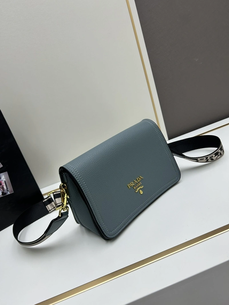 Pra*a satchel bags 4224-0081