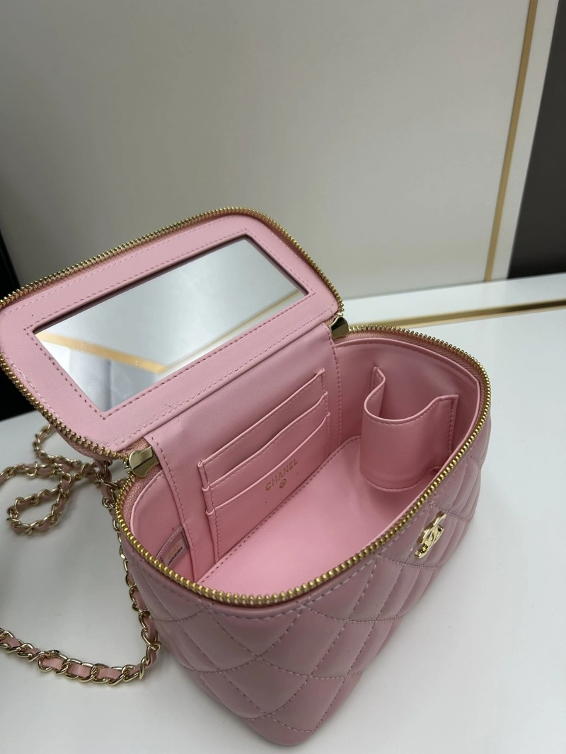 Ch**el cosmetic bags 4224-0334