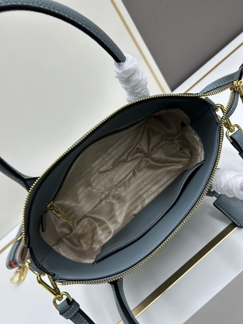 Pra*a top handle bags 4224-0644