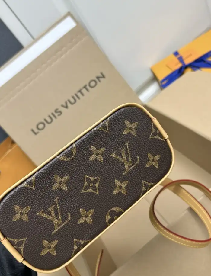 LV Top Handle Bags 4224-0878