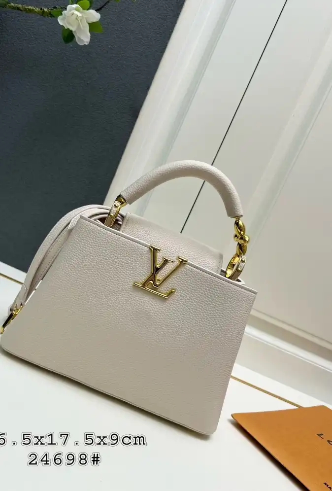 LV Capucines Bags 4224-1389