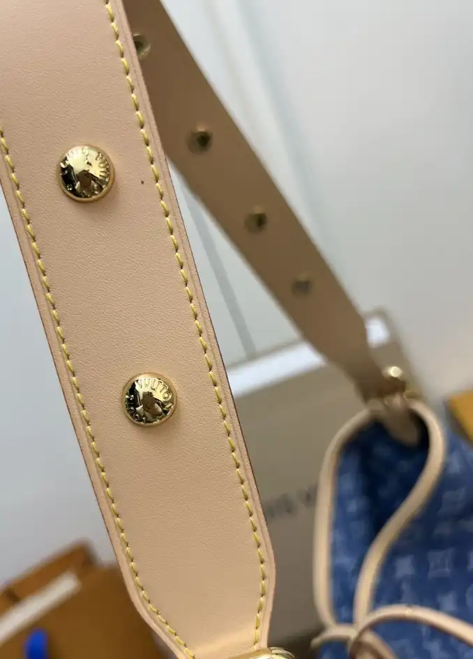 LV Top Handle Bags 4224-2009