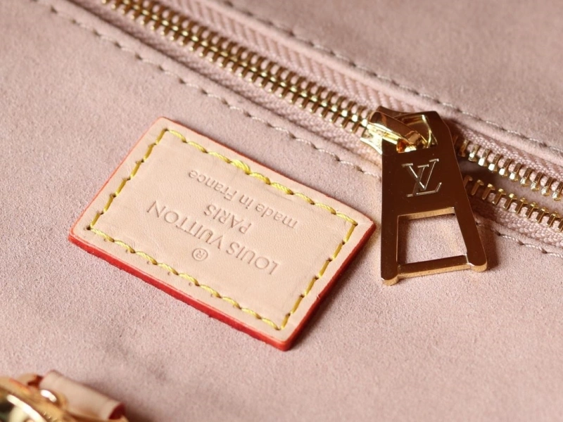 LV Shopping Bags 4233A-0324