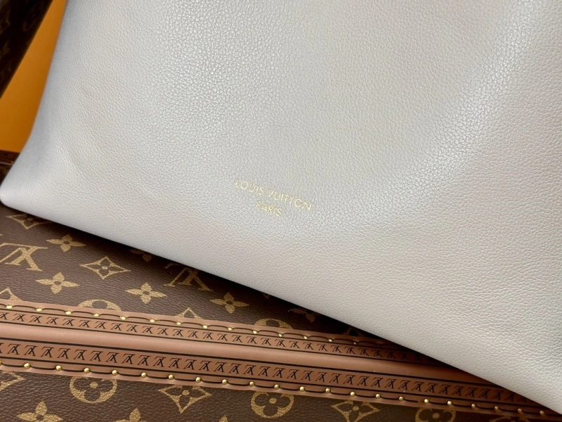 LV Shopping Bags 4233A-0364
