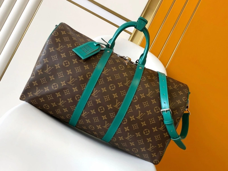 LV Travel Bags 4233A-0386