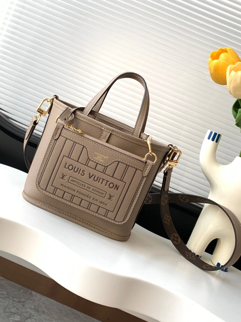 LV Shopping Bags 4233A-0483