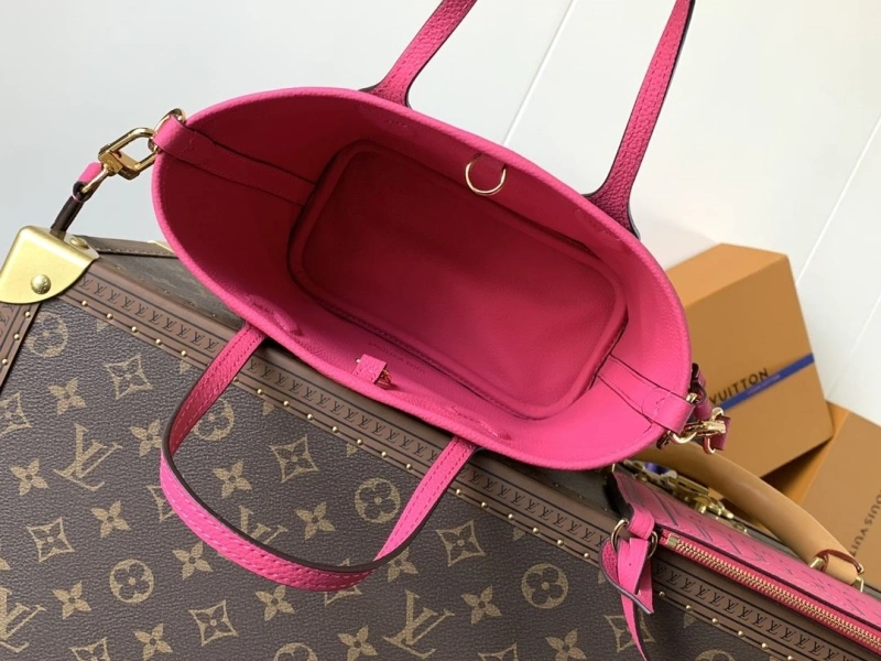 LV Shopping Bags 4233A-0820