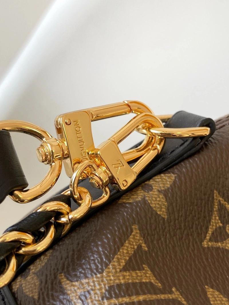 LV Bucket Bags 4233A-0824