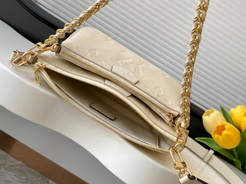 LV Top Handle Bags 4233A-0926