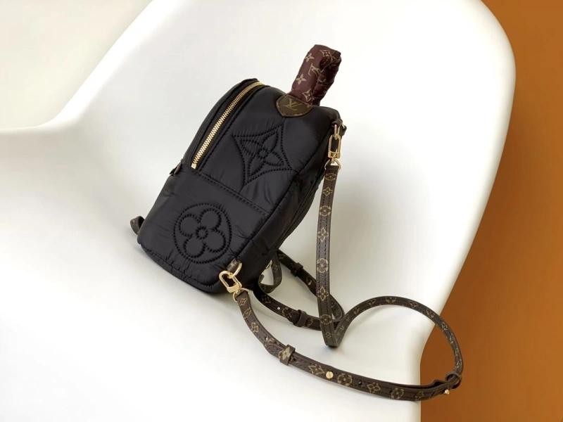 LV Backpacks 4233A-1037