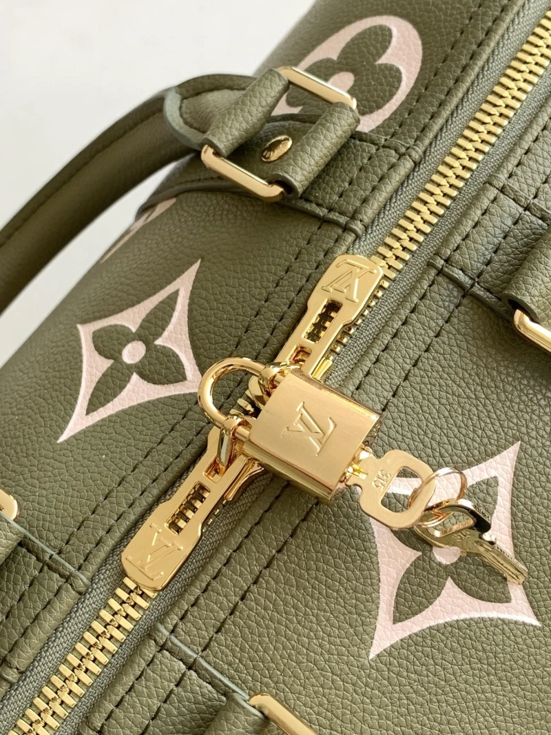 LV Travel Bags 4233A-1056