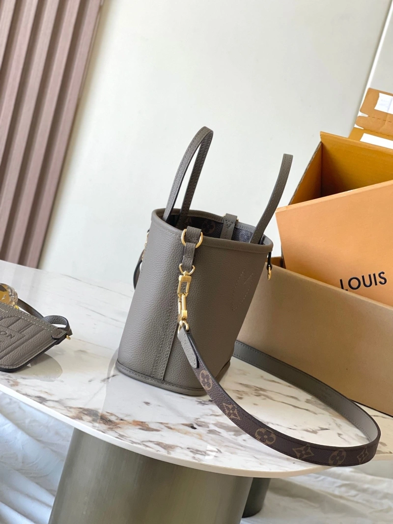 LV Shopping Bags 4233A-1212
