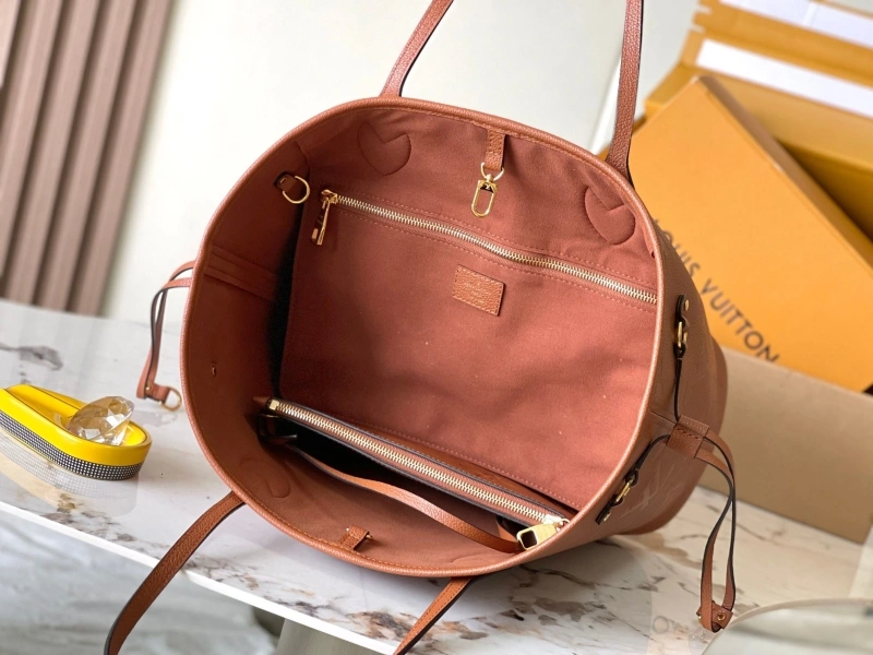 LV Shopping Bags 4233A-1213