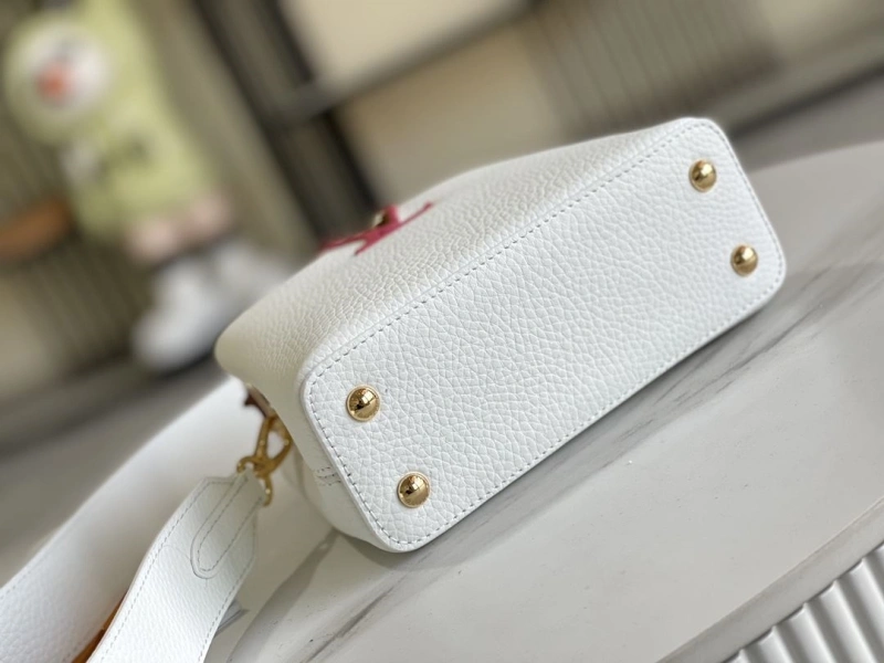 LV Capucines Bags 4233A-1252
