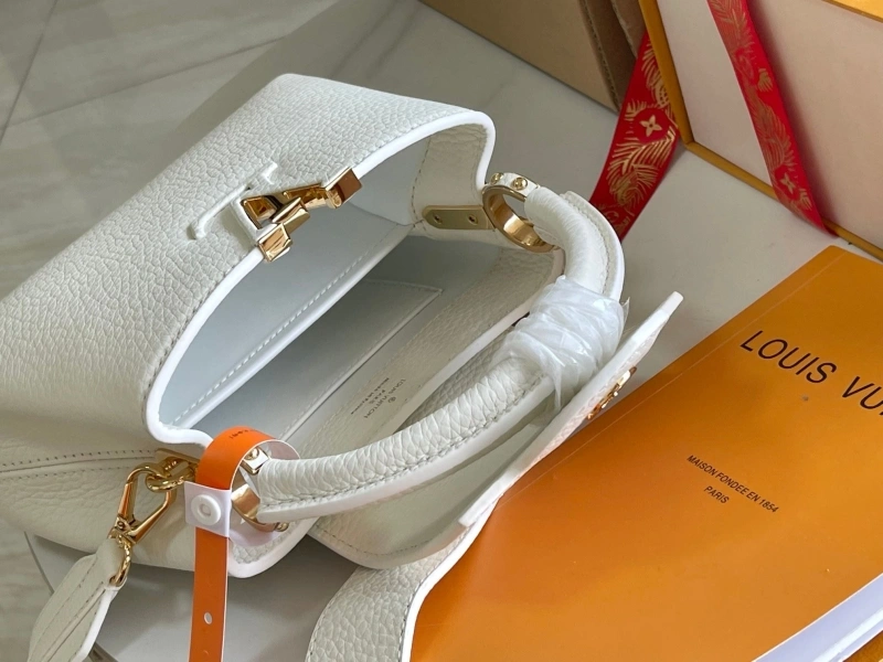 LV Capucines Bags 4233A-1256