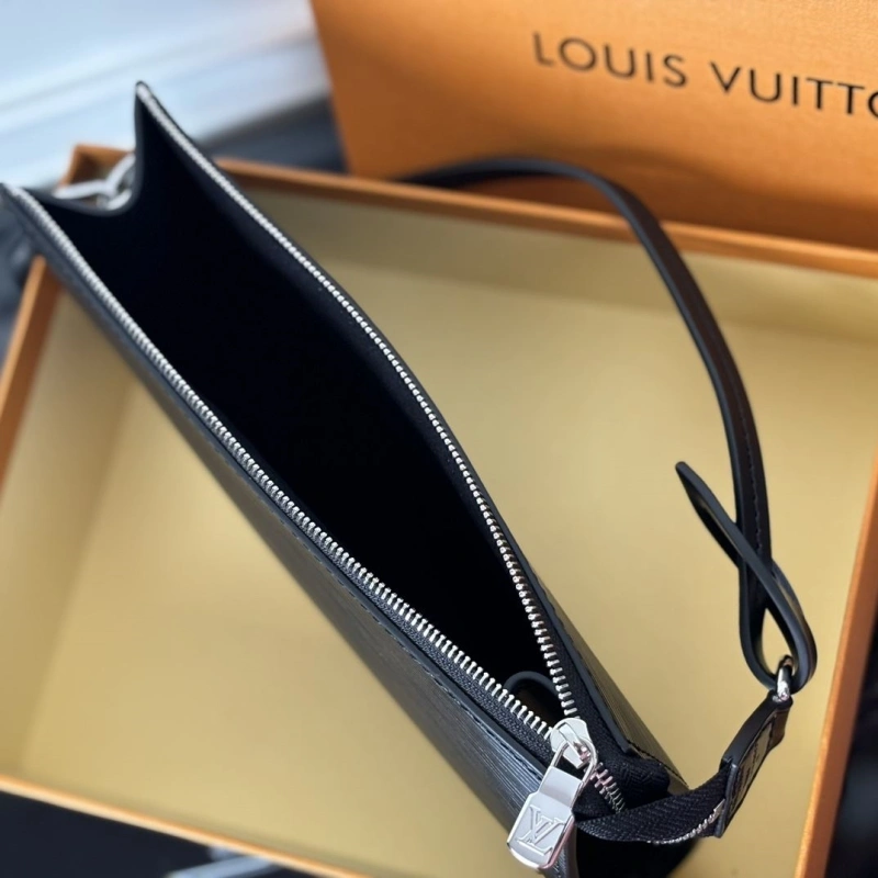 LV Wallets 4233A-1475