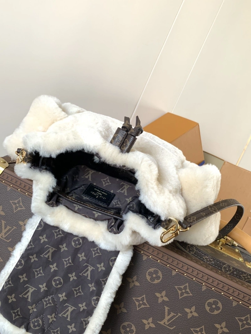 LV Backpacks 4233A-1510
