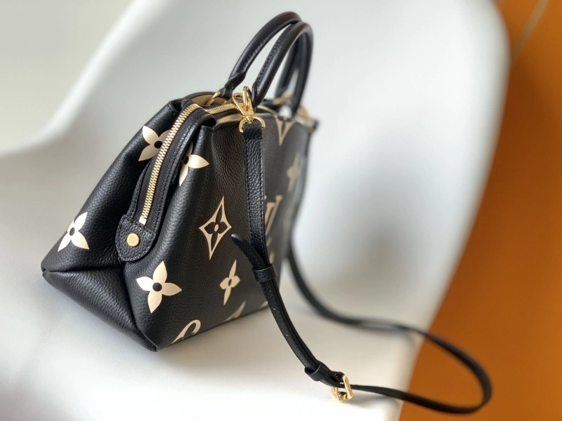 LV Top Handle Bags 4233A-1559