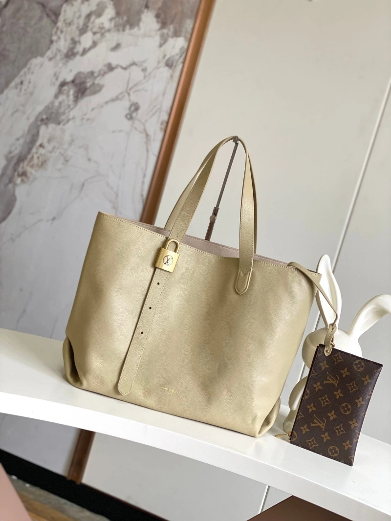 LV Shopping Bags 4233A-1722