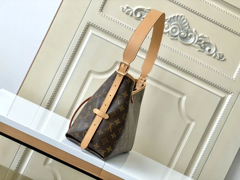 LV Top Handle Bags 4233A-1739