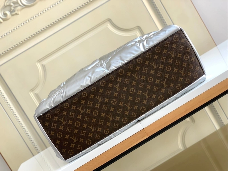 LV Shopping Bags 4233A-1758