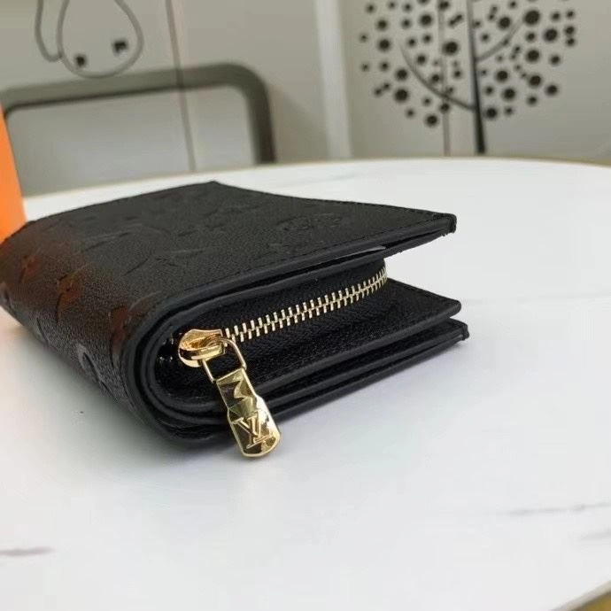 LV Wallets 4233A-2041